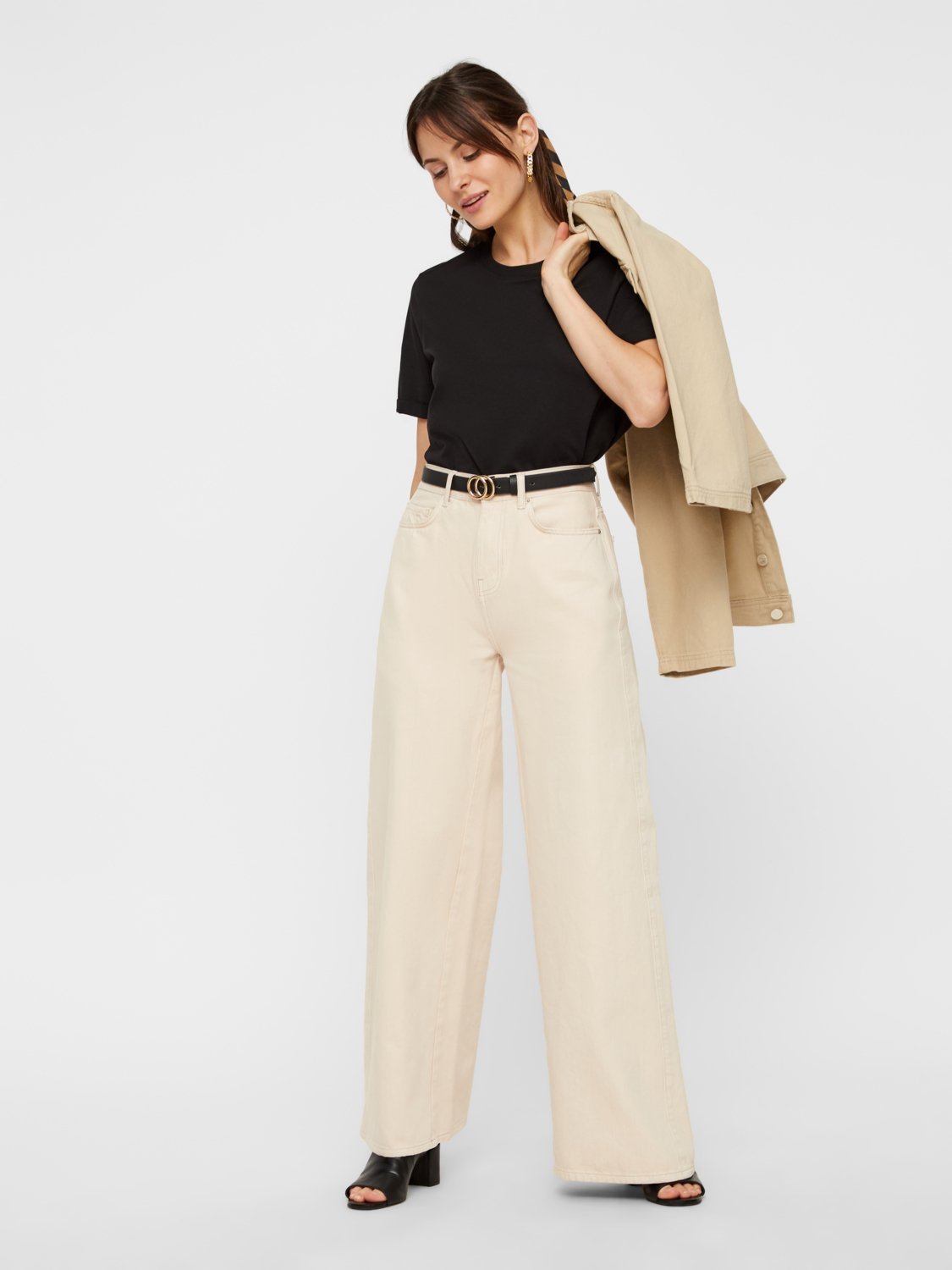 PCRIA T-shirt - black - VERO MODA & VILA Bergvik