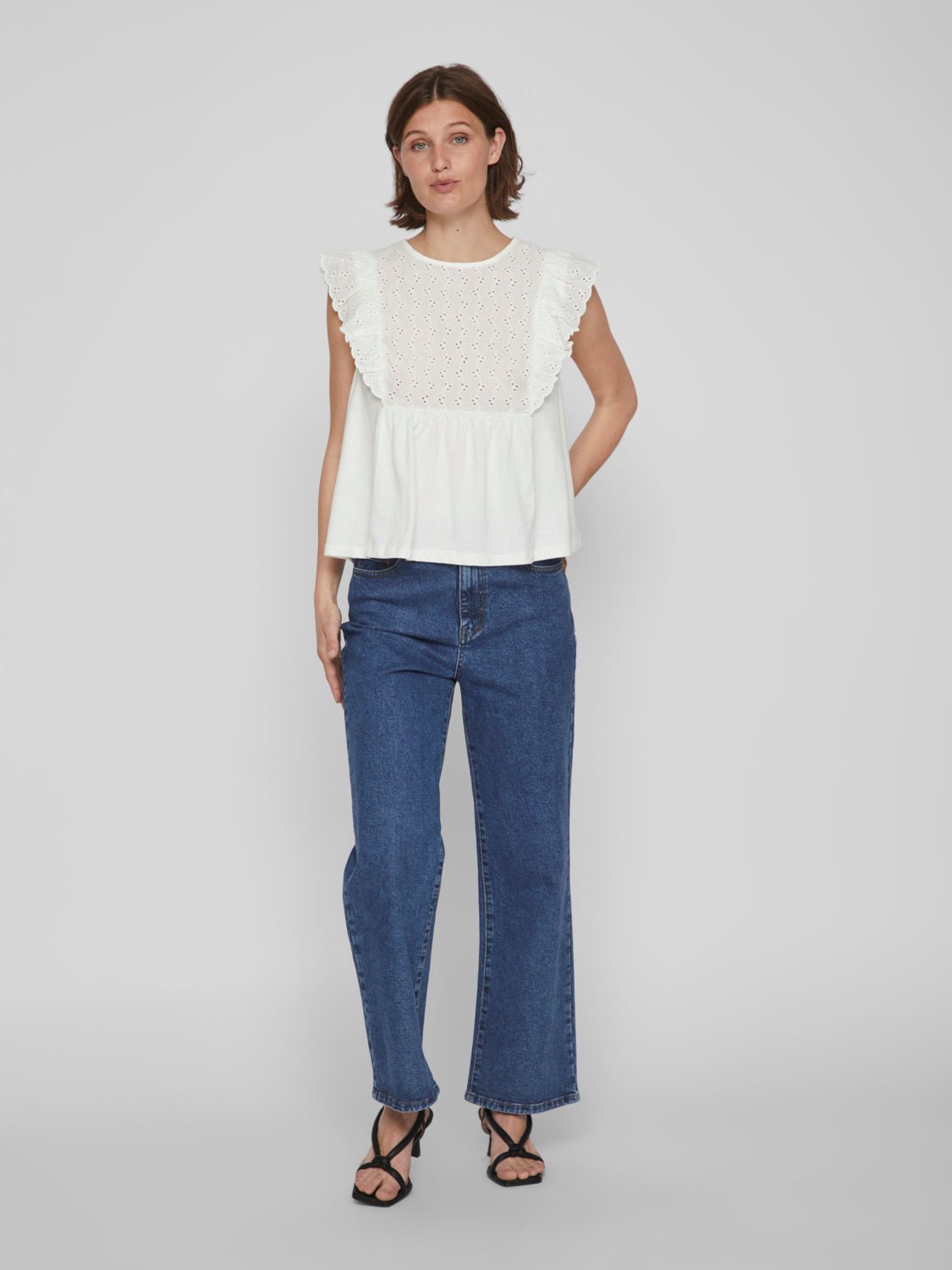 VIEBBIE T-Shirts & Tops - Cloud Dancer - VERO MODA & VILA Bergvik