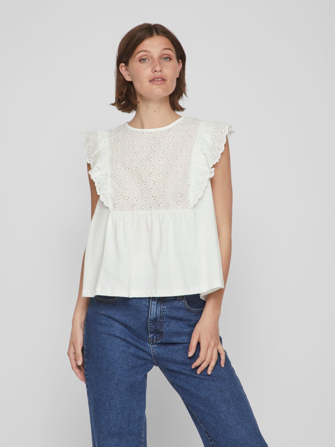 VIEBBIE T-Shirts & Tops - Cloud Dancer - VERO MODA & VILA Bergvik