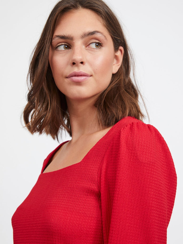VINEYA T-shirts & Tops - Barbados Cherry - VERO MODA & VILA Bergvik