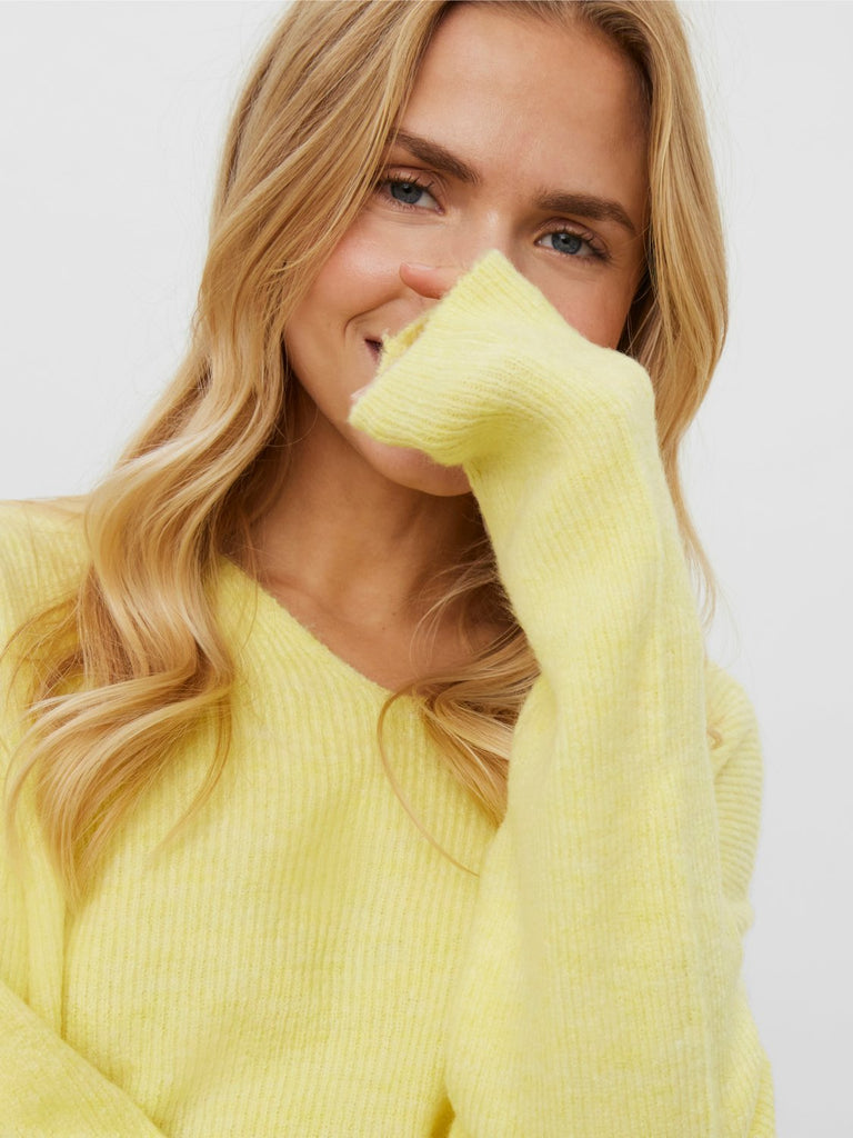 VMCREWLEFILE Pullover - Lemon Meringue - VERO MODA & VILA Bergvik