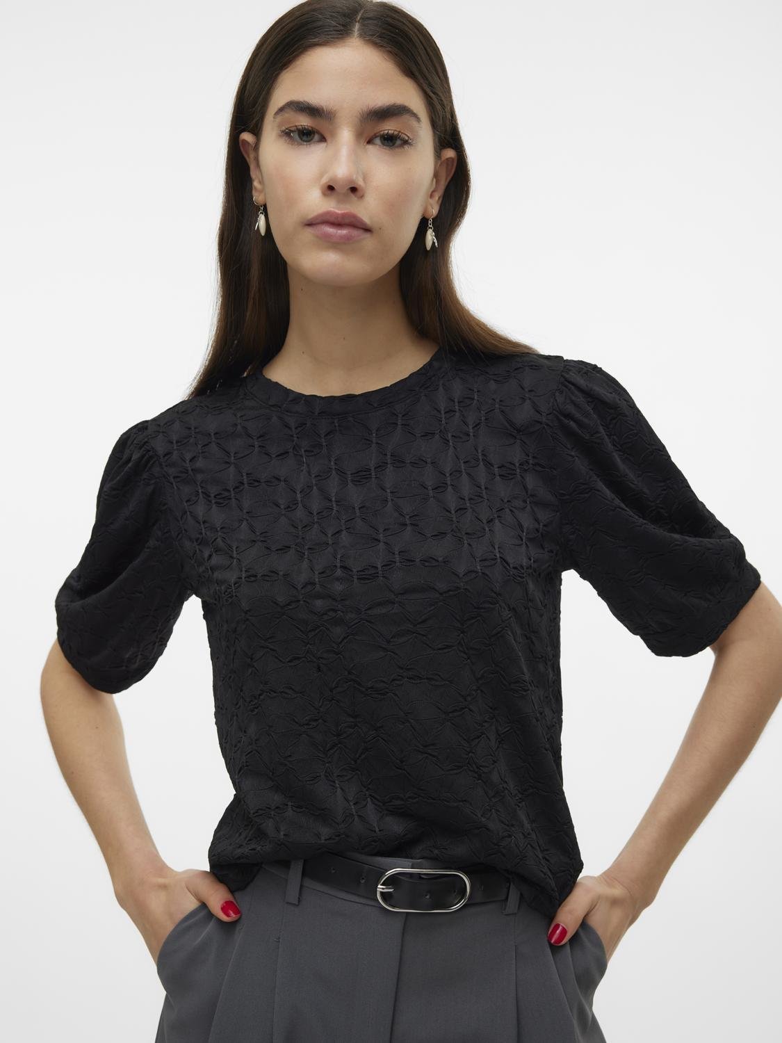 VMFIONA T-Shirts & Tops - Black - VERO MODA & VILA Bergvik