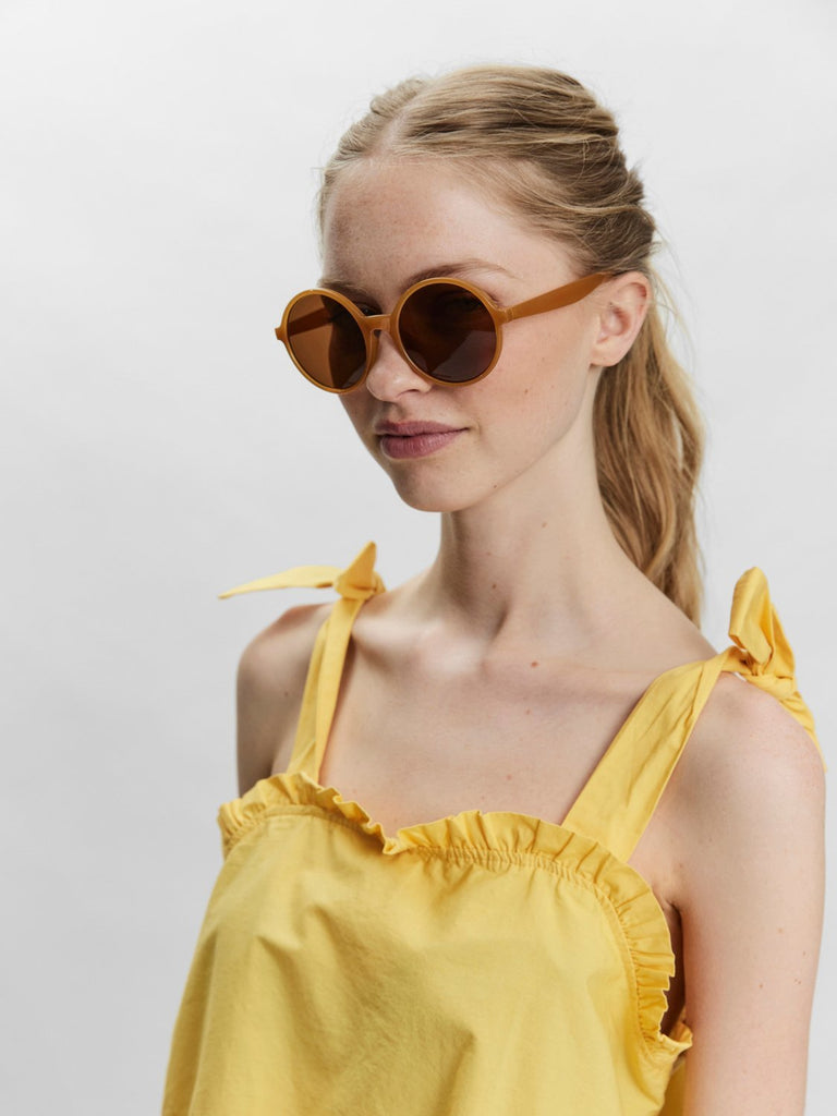 VMMIO Sunglasses - yolk yellow - VERO MODA & VILA Bergvik