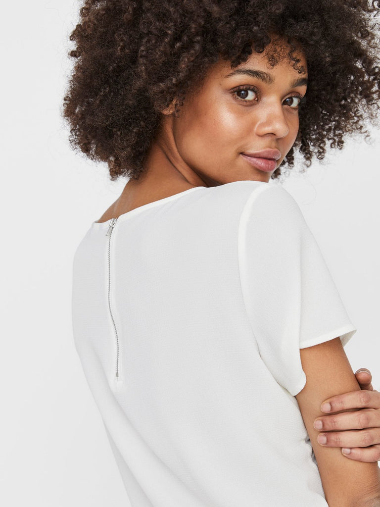 VMSASHA Tops - Snow White - VERO MODA & VILA Bergvik